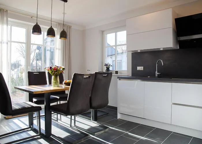 Haus Sommerliebe 펜션 프레로